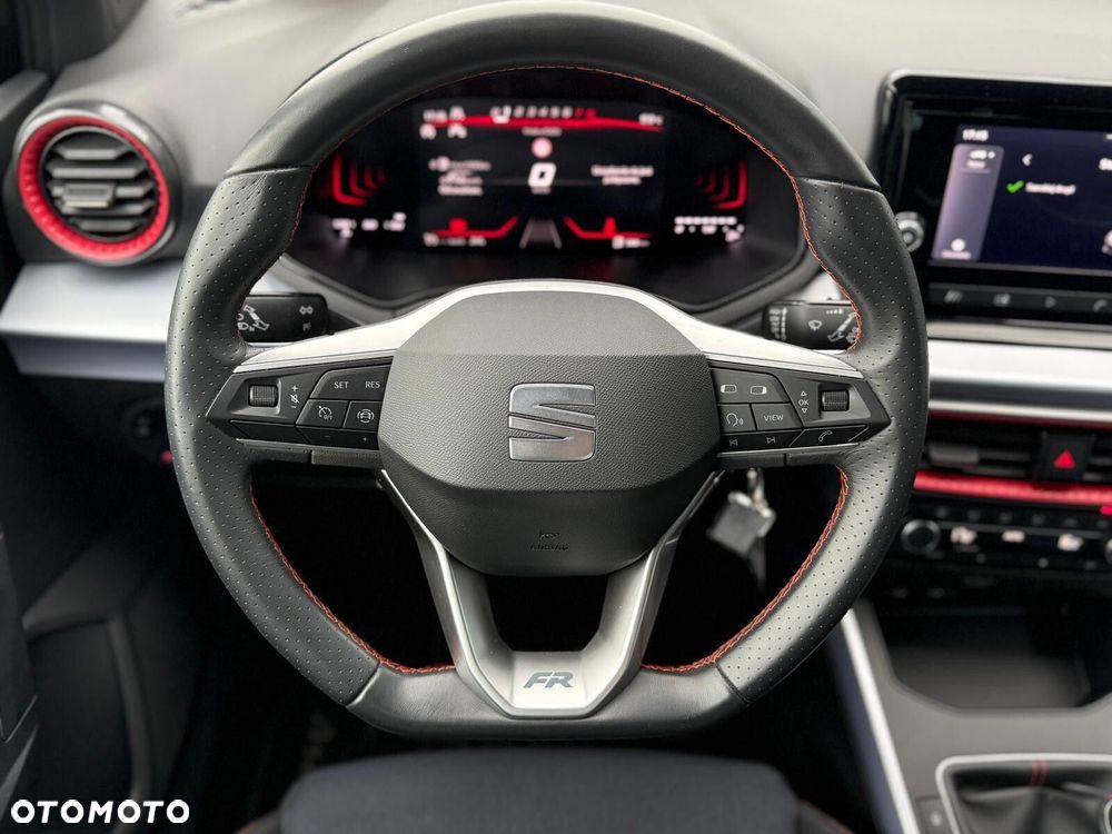 Seat Arona - 12