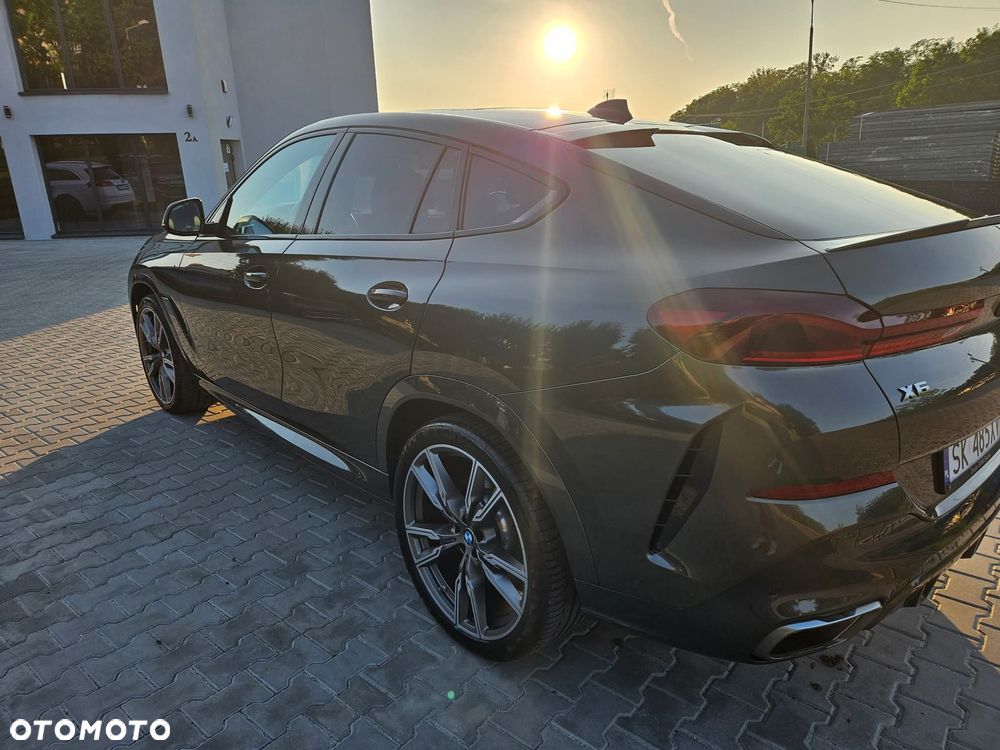 BMW X6 M50i - 17