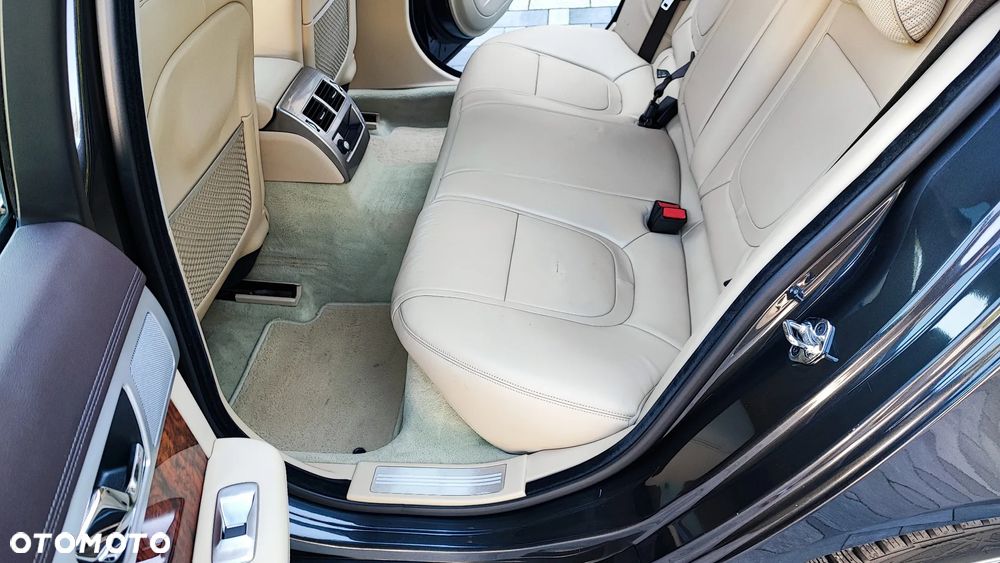 Jaguar XF 3.0 V6 Diesel S Premium Luxury - 23