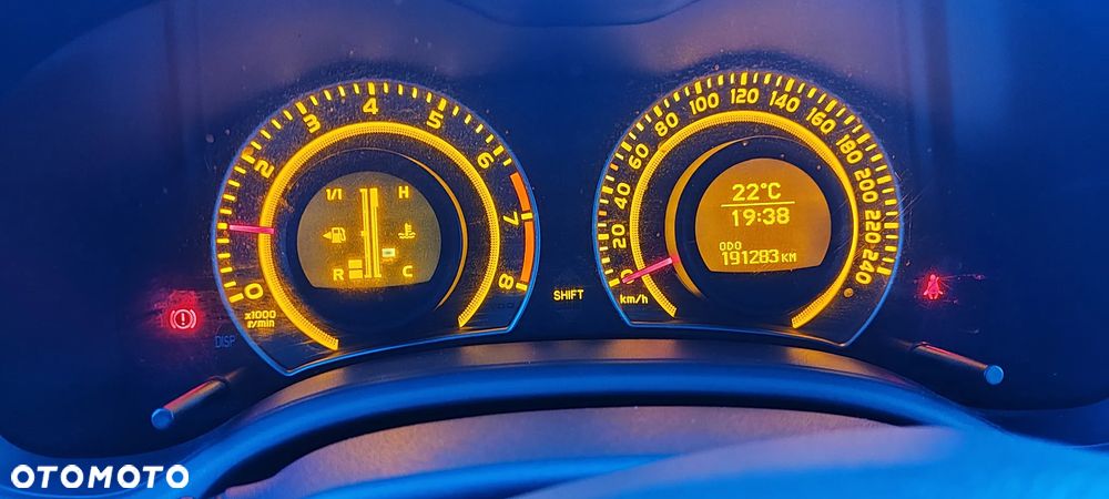 Toyota Corolla 1.6 VVT-i Luna - 8