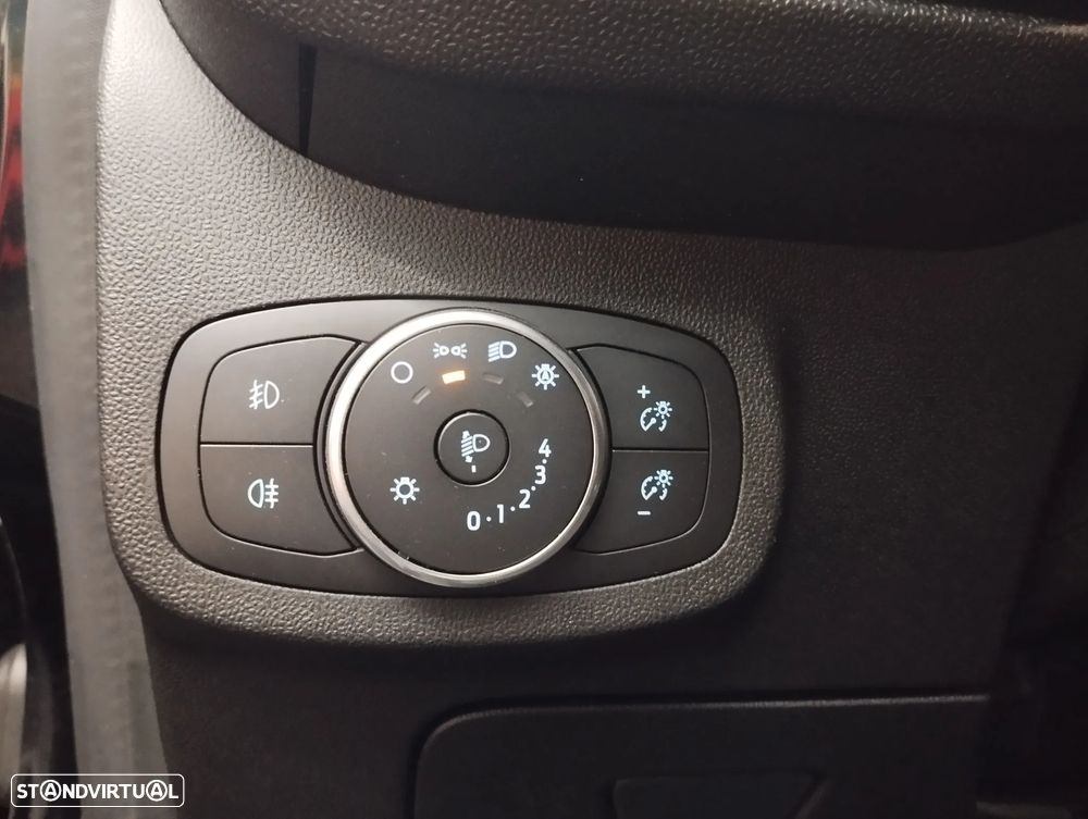 Ford Fiesta 1.5 TDCi Titanium - 16