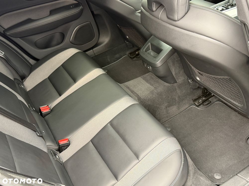 Volvo V60 B4 D Geartronic RDesign - 10