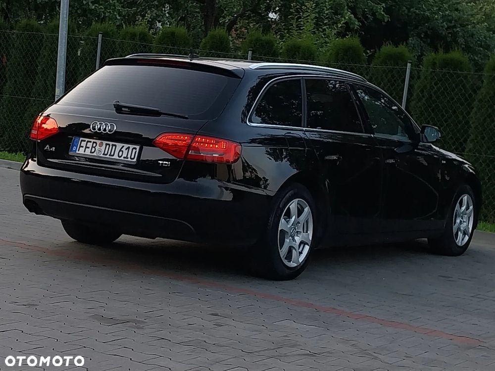 Audi A4 Avant 2.0 TDI DPF S line Sportpaket - 3