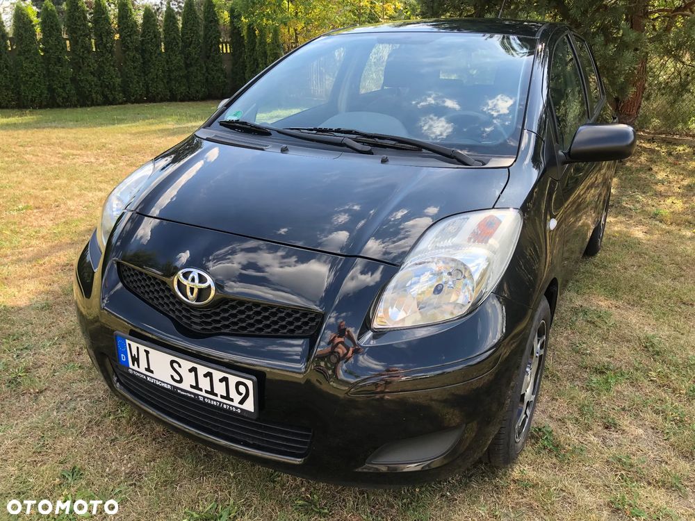 Toyota Yaris - 2