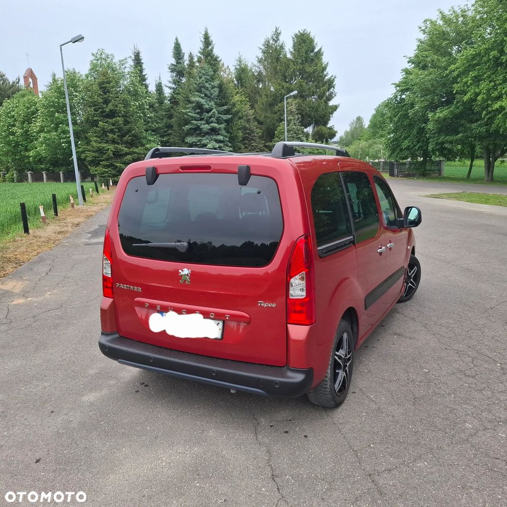 Peugeot Partner 110 Tendance mit Familien-Paket - 15