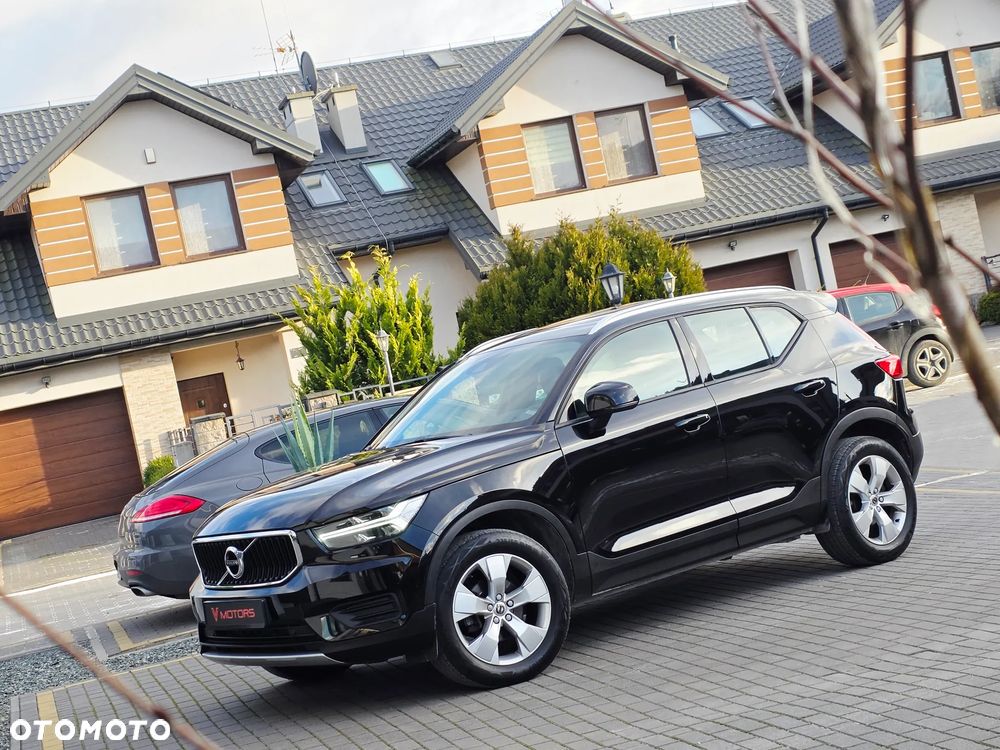 Volvo XC 40 T3 Momentum - 32