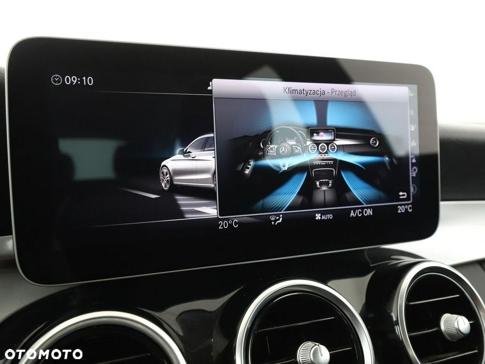 Mercedes-Benz Klasa C 220 d 4MATIC 9G-TRONIC - 29