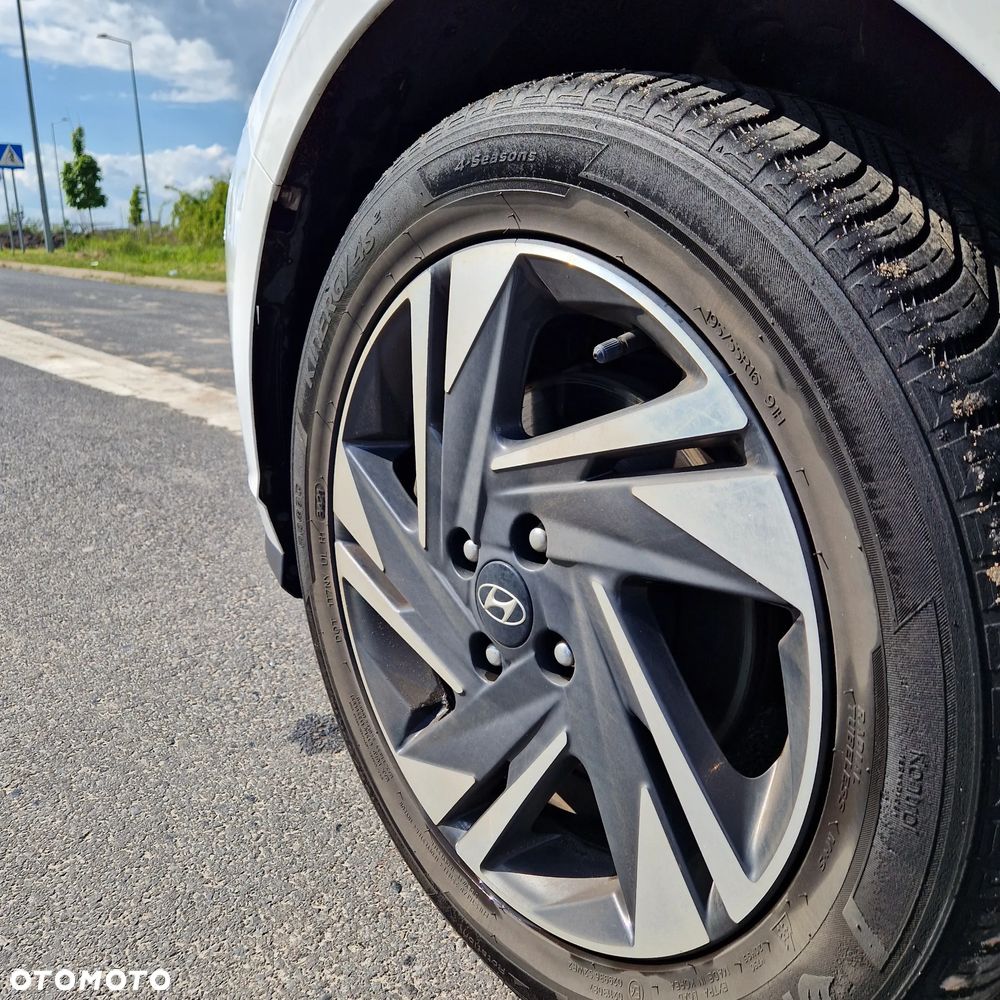Hyundai i20 1.0 T-GDI 48V-Hybrid Trend - 9