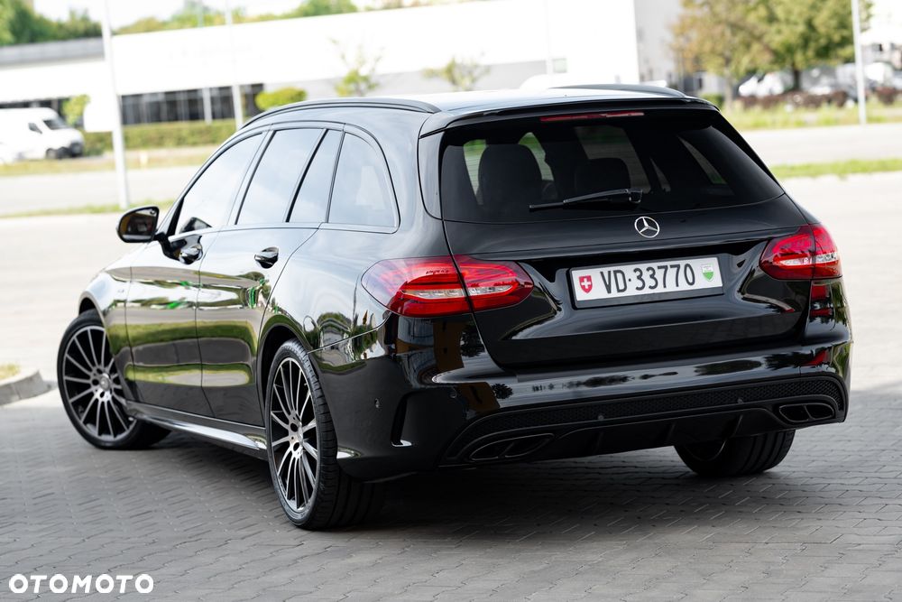 Mercedes-Benz Klasa C 450 AMG 4Matic 7G-TRONIC - 10