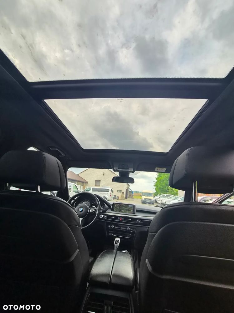 BMW X5 xDrive40d - 27