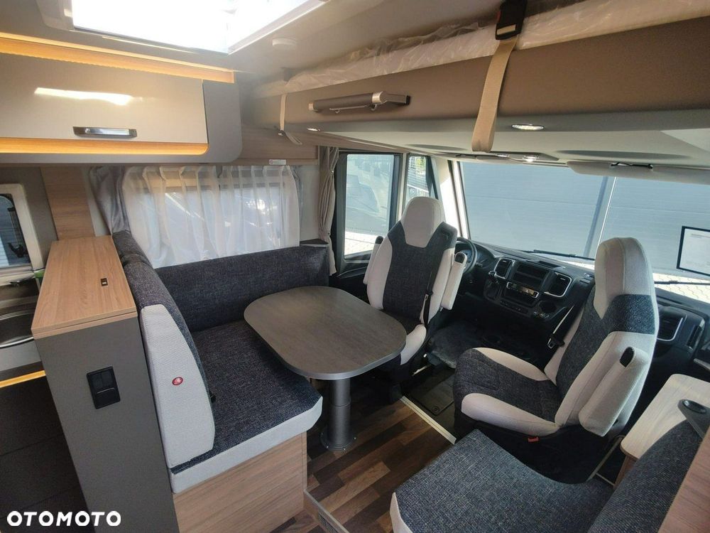 Weinsberg CaraCore 700 MEG - 10