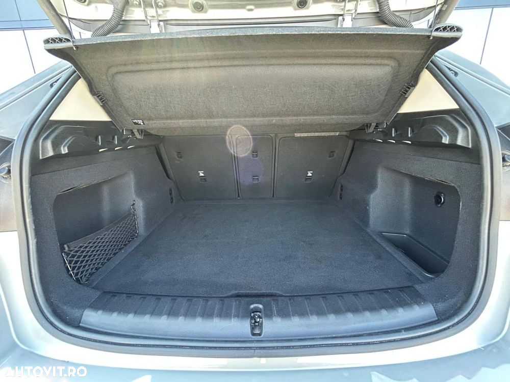 BMW X1 sDrive18d AT - 36