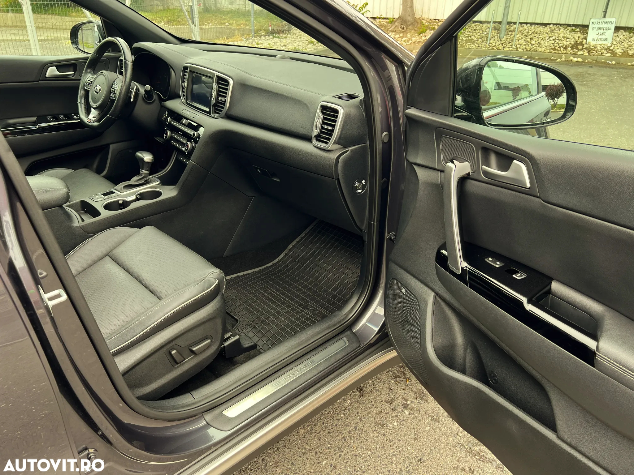 Kia Sportage 1.6 T-GDI AWD Aut. GT Line - 12