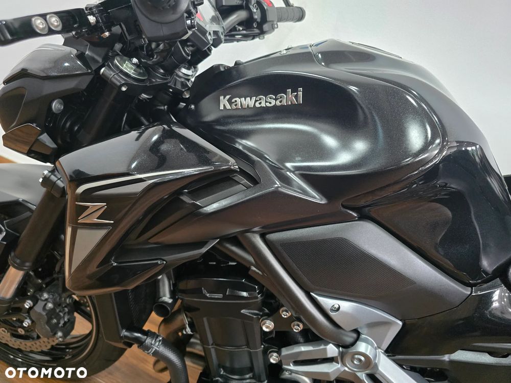Kawasaki Z - 25