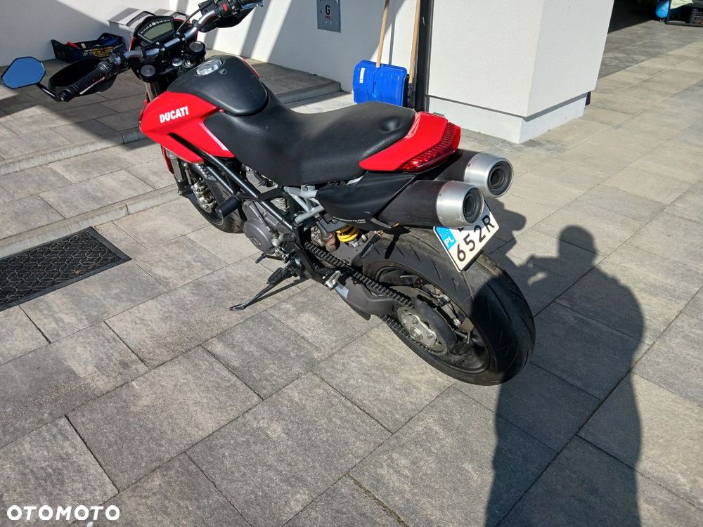 Ducati Hypermotard - 4