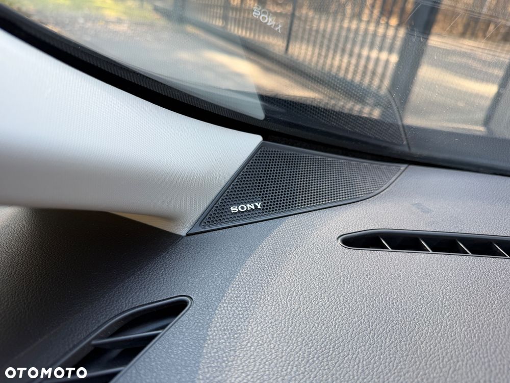 Ford Grand C-MAX - 23