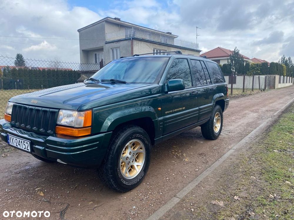 Jeep Grand Cherokee - 14