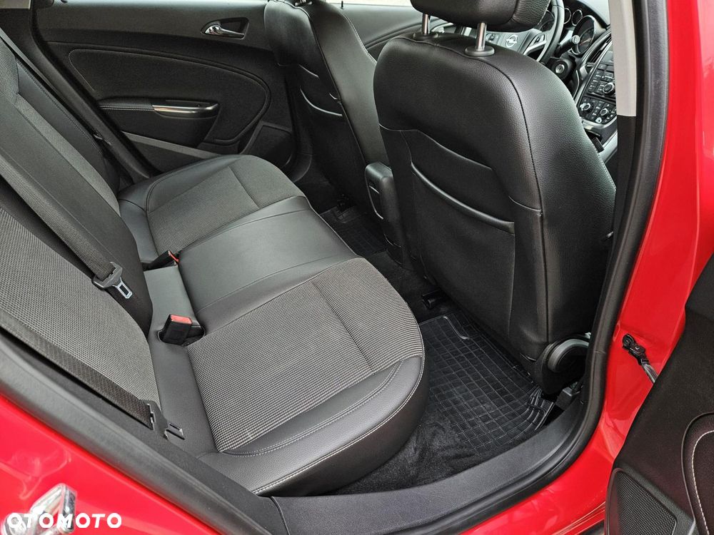 Opel Astra 1.6 T Sport - 7