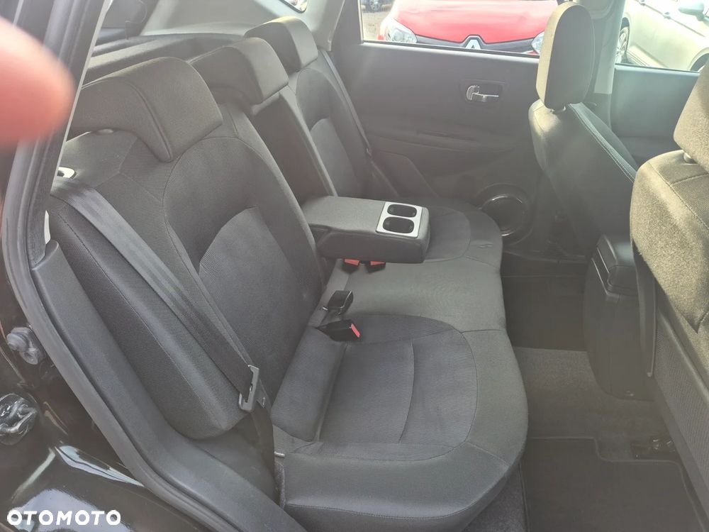 Nissan Qashqai - 14