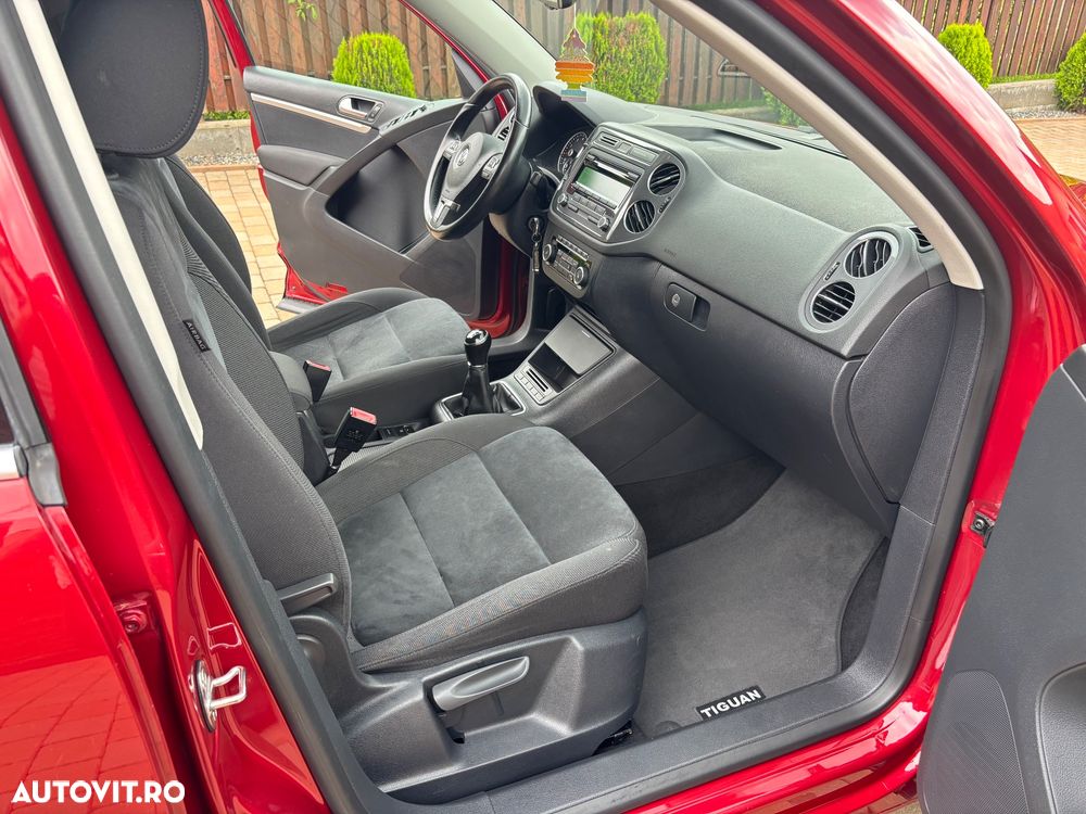 Volkswagen Tiguan 1.4 TSI BlueMotion Technology Sport & Style - 8