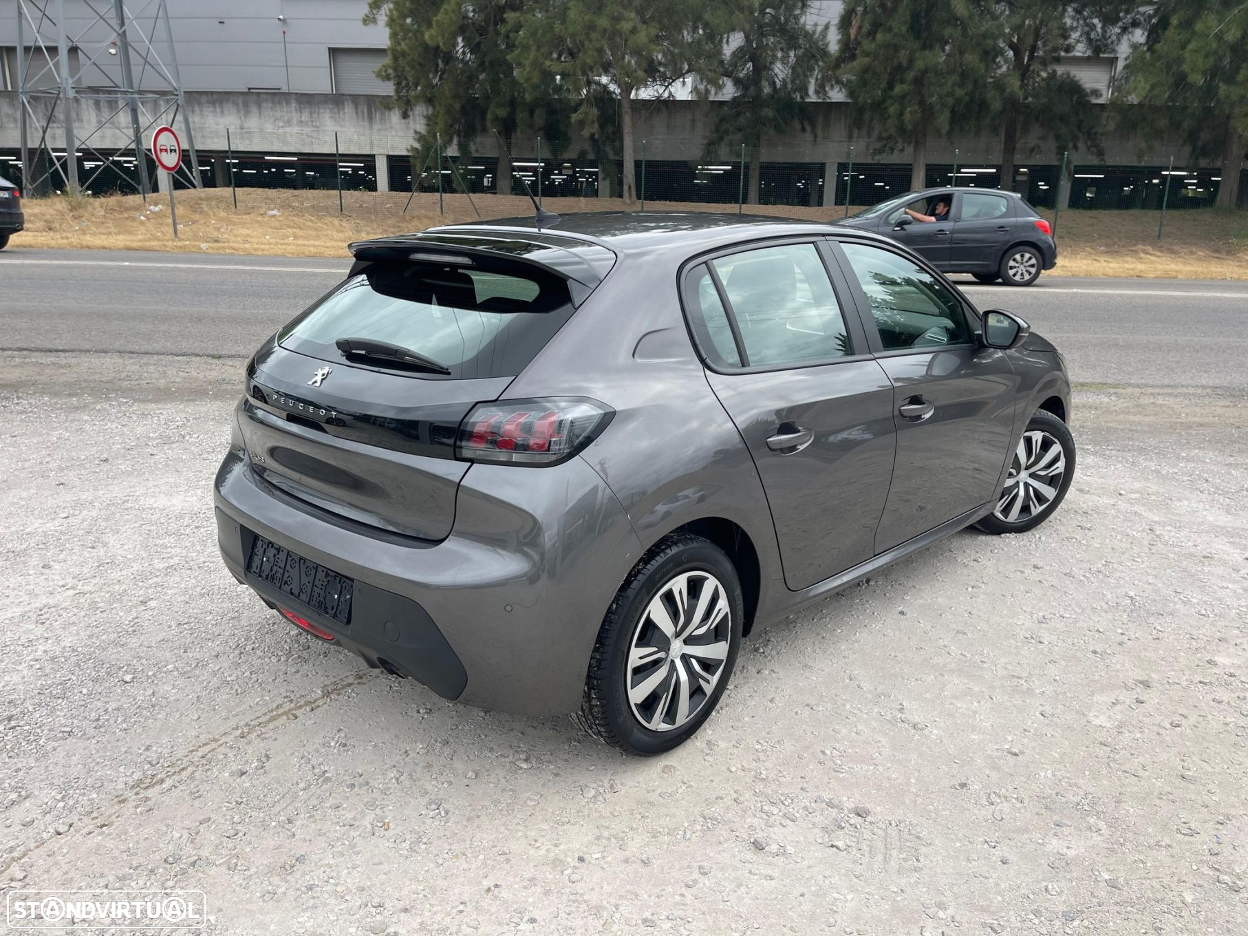 Peugeot 208 PureTech 75 Allure Pack - 13