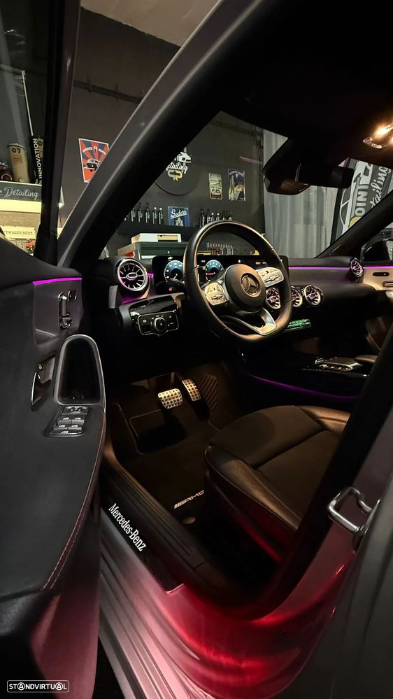 Mercedes-Benz A 250 e 8G-DCT AMG Line - 10