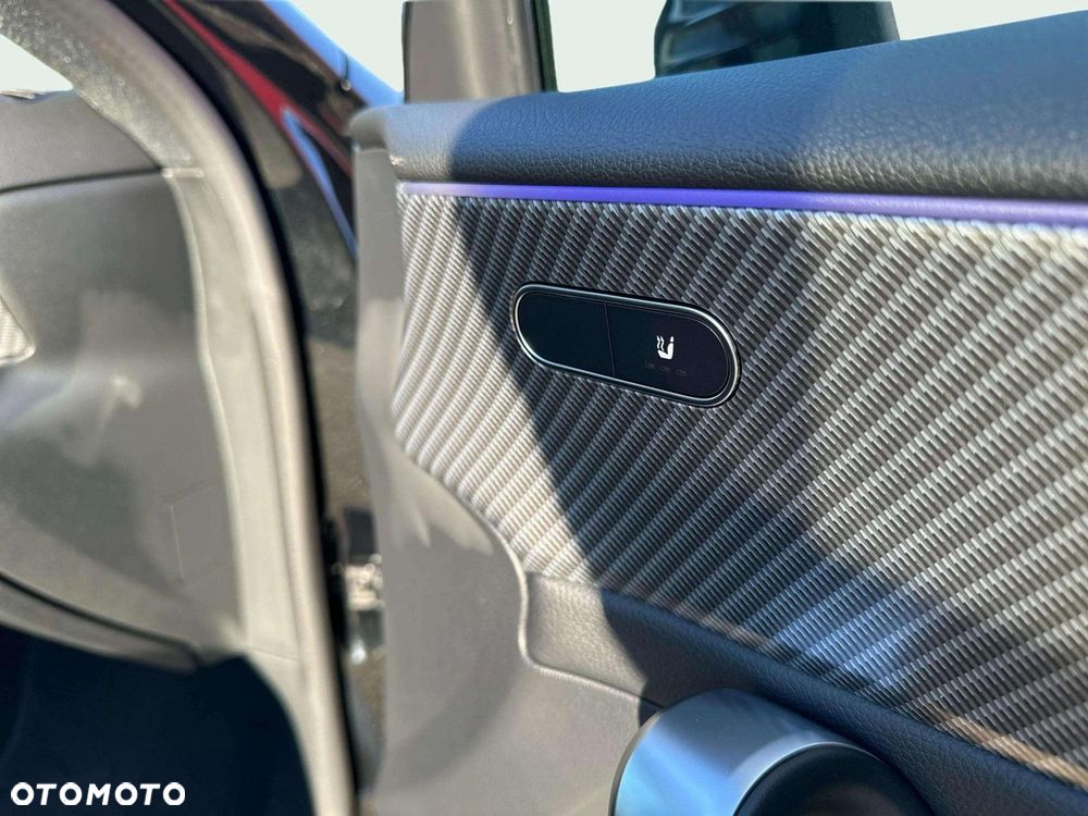 Mercedes-Benz Klasa A 250 e PHEV AMG Line 8G-DCT - 12