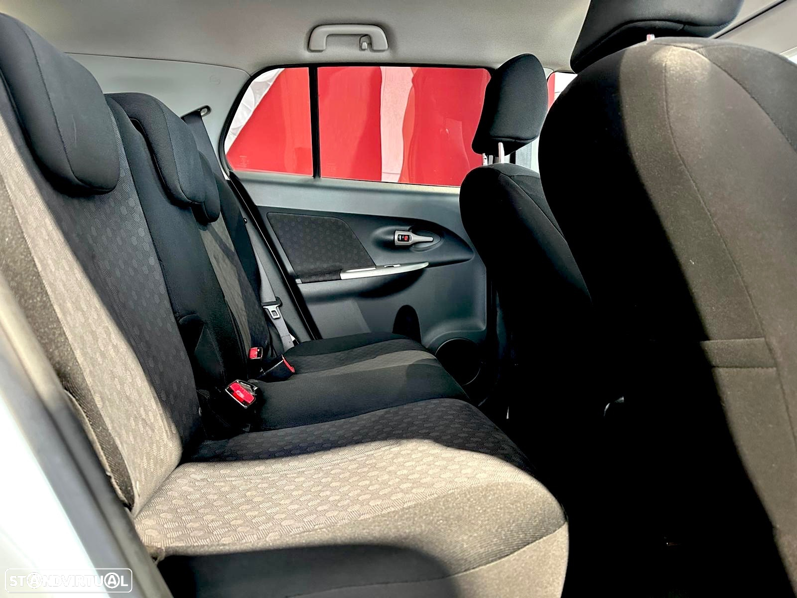 Toyota Urban Cruiser 1.33 VVT-i High Pack - 14