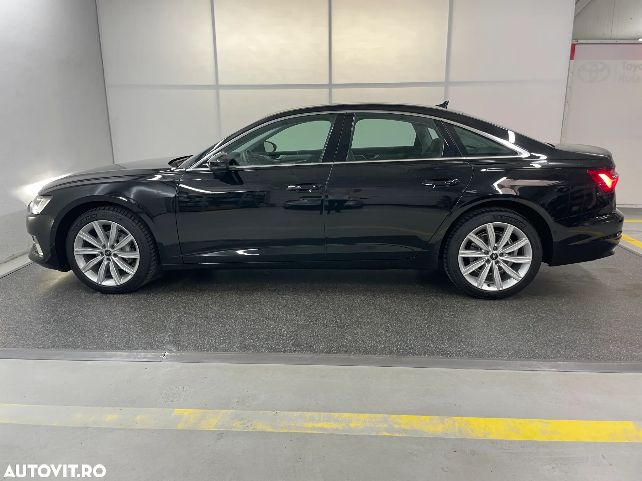 Audi A6 2.0 40 TDI quattro S tronic Sport - 2