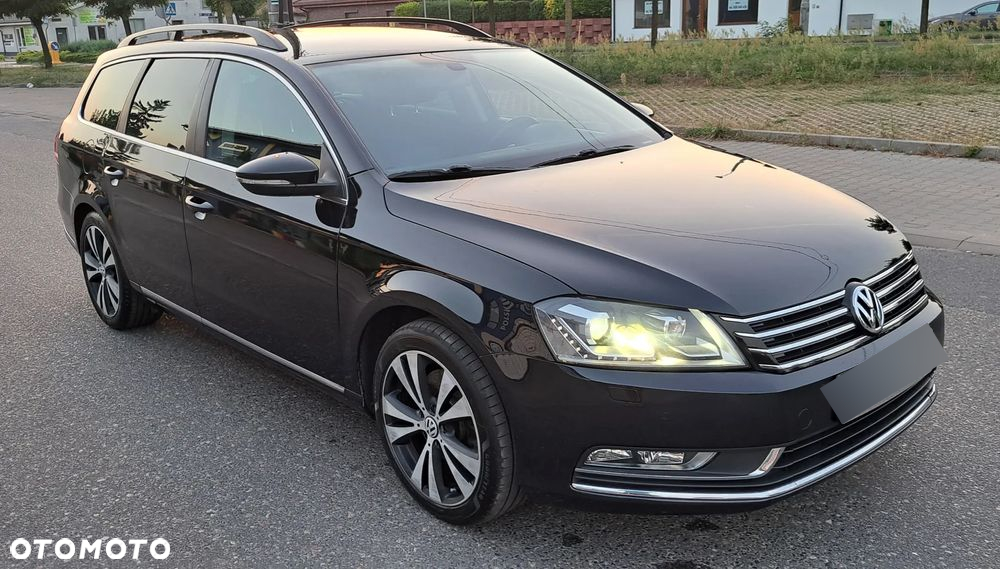 Volkswagen Passat 2.0 TDI Highline DSG - 2