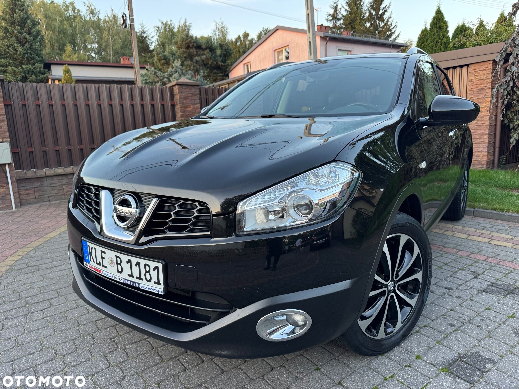 Nissan Qashqai - 1