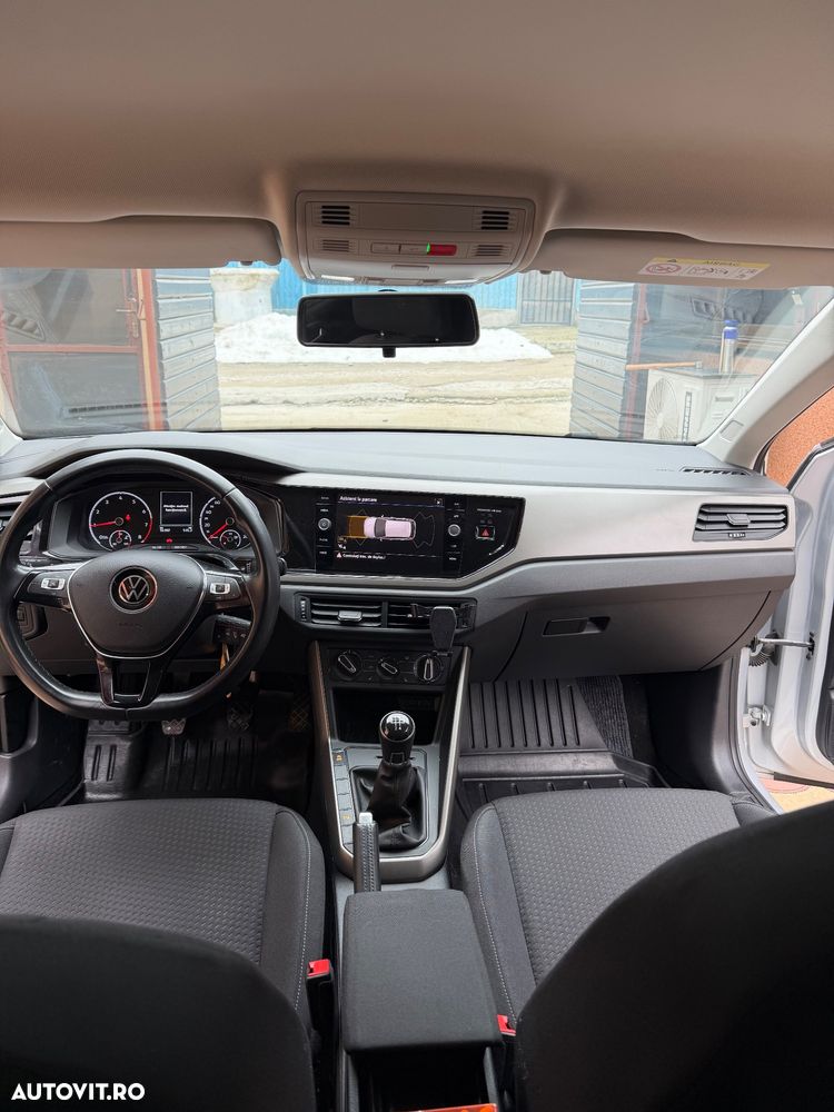 Volkswagen Polo - 5