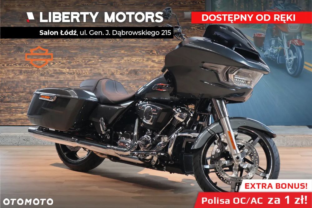 Harley-Davidson Touring Road Glide - 2