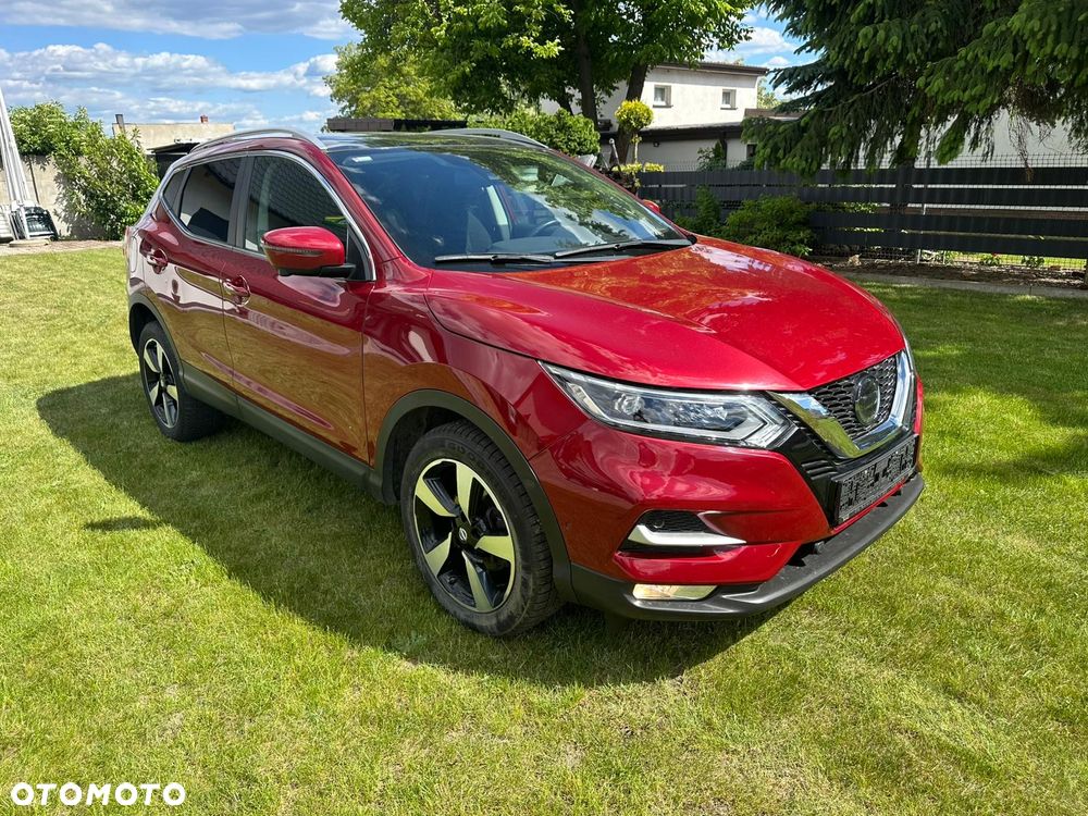 Nissan Qashqai - 2