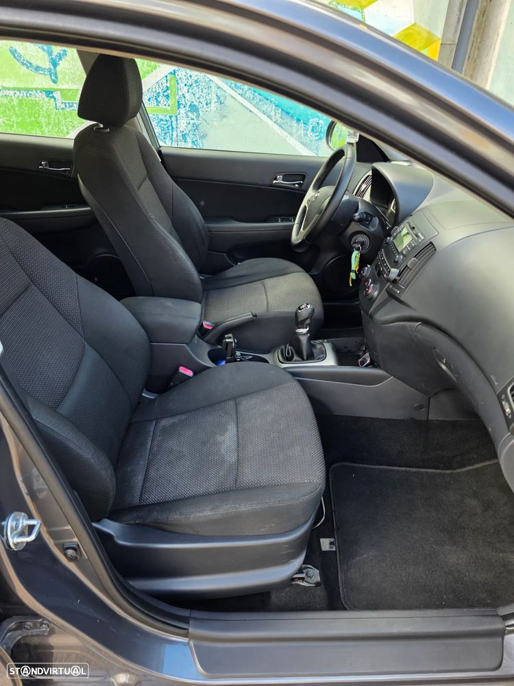 Hyundai i30 1.4 CVVT Blue Comfort - 22