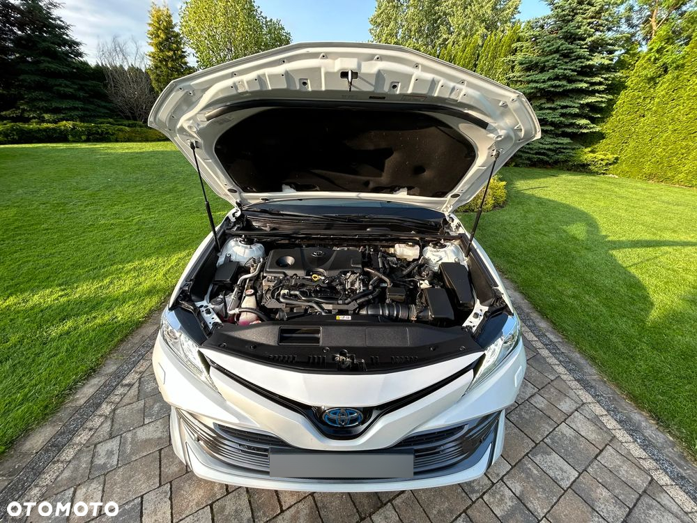 Toyota Camry 2.5 Hybrid Executive CVT - 13