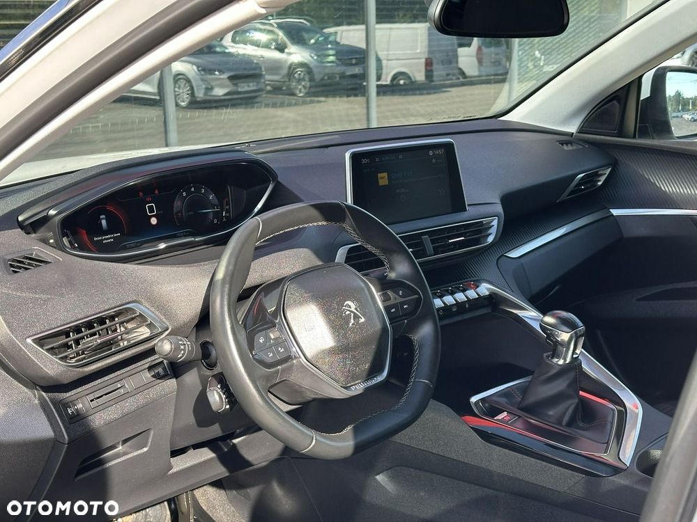 Peugeot 5008 - 11