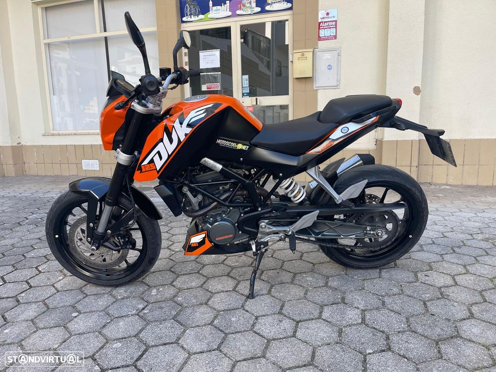 KTM 125 Duke ABS - 1