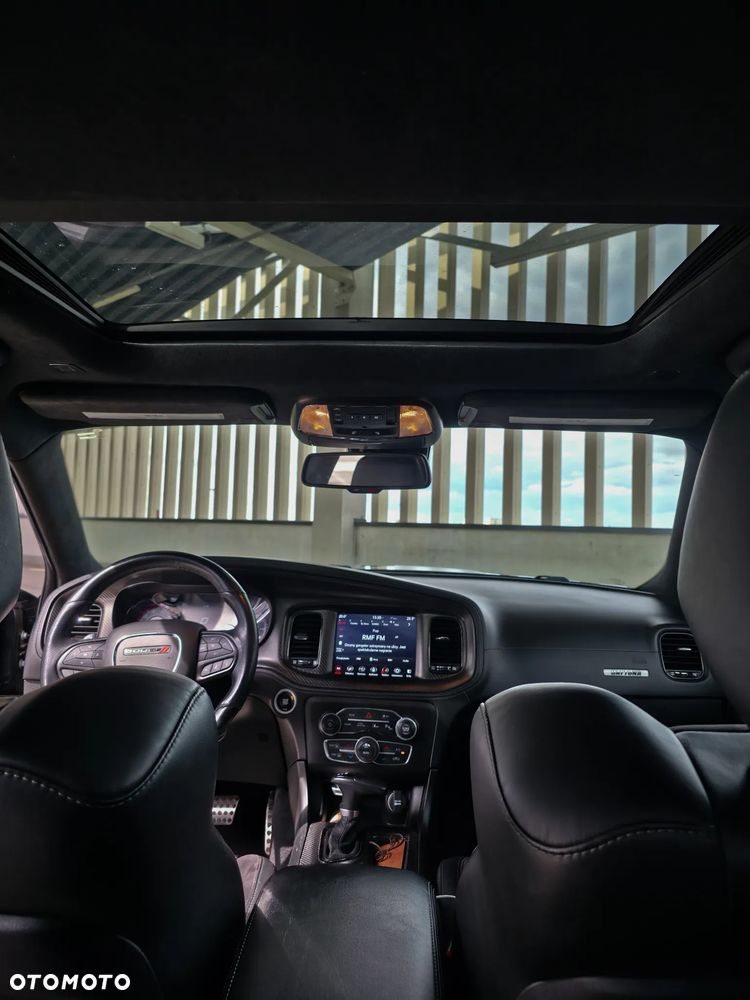 Dodge Charger 5.7 R/T Daytona - 18