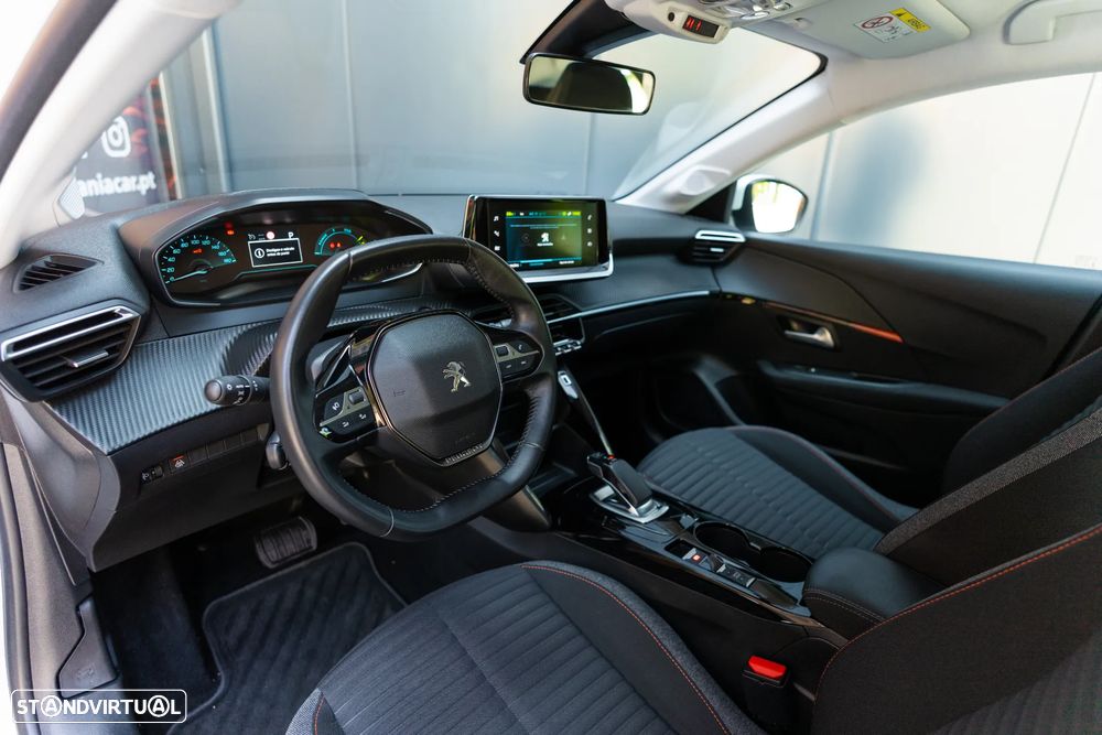 Peugeot e-208 Active Pack - 17