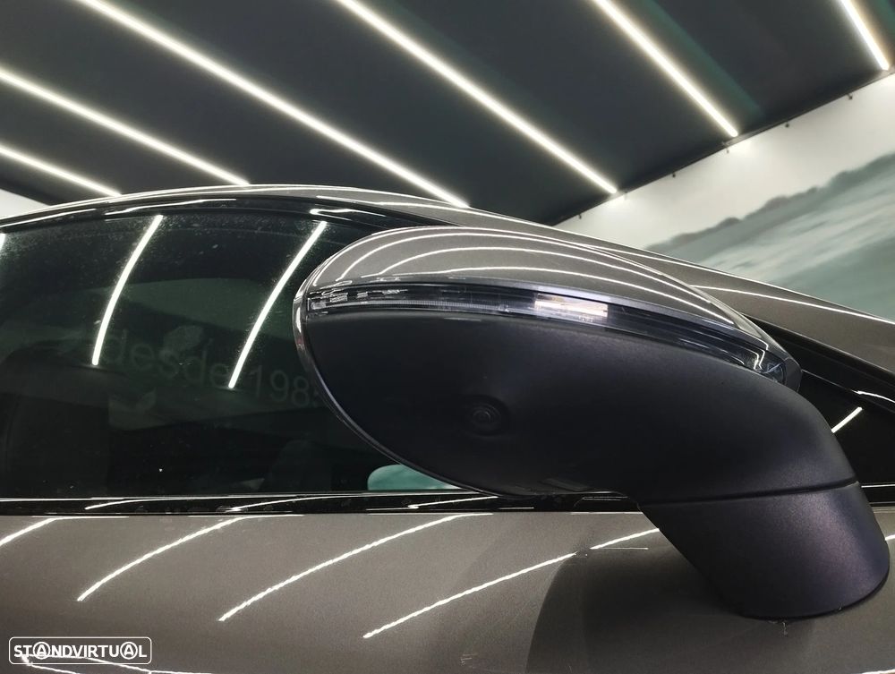 Porsche Cayenne Coupé E-Hybrid - 11