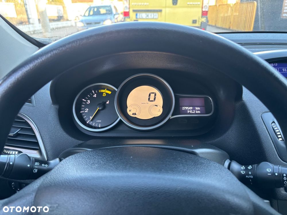 Renault Megane 1.5 dCi Color Edition - 28