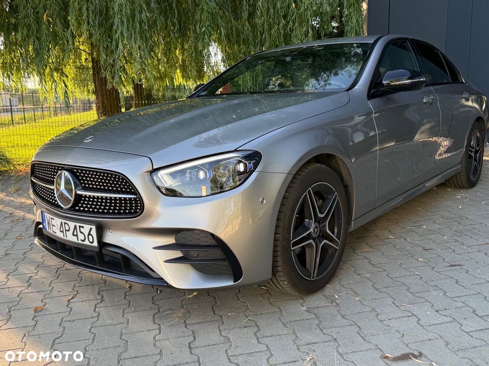 Mercedes-Benz Klasa E 220 d 4-Matic AMG - 3