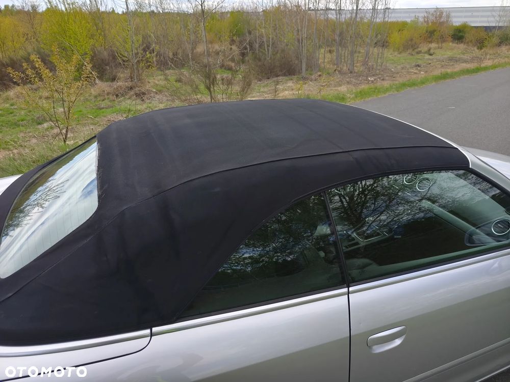 Audi A4 Cabrio 1.8 T - 8