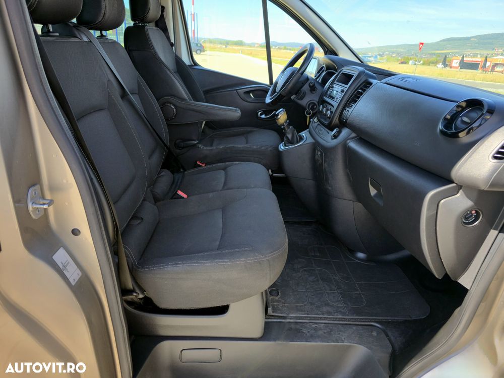 Renault Trafic - 13