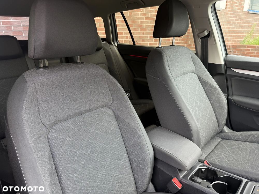 Volkswagen Golf 2.0 TDI Life - 10