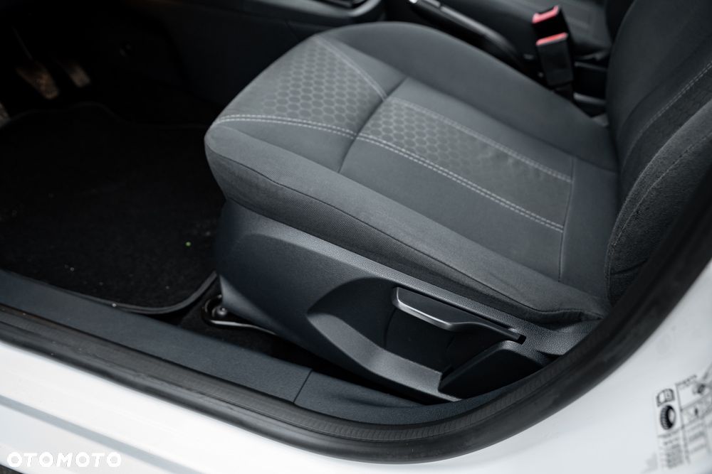 Ford Fiesta 1.6 Ti-VCT Titanium - 18