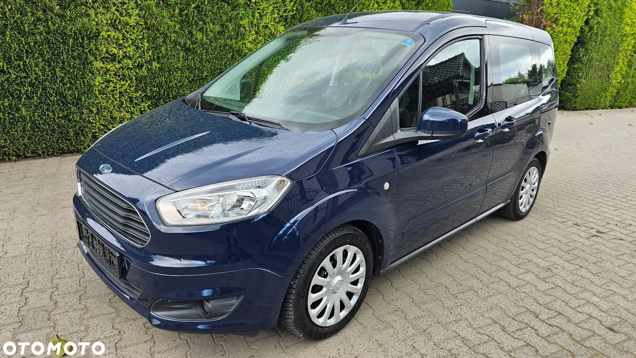Ford Tourneo Courier 1.0 EcoBoost Trend - 1
