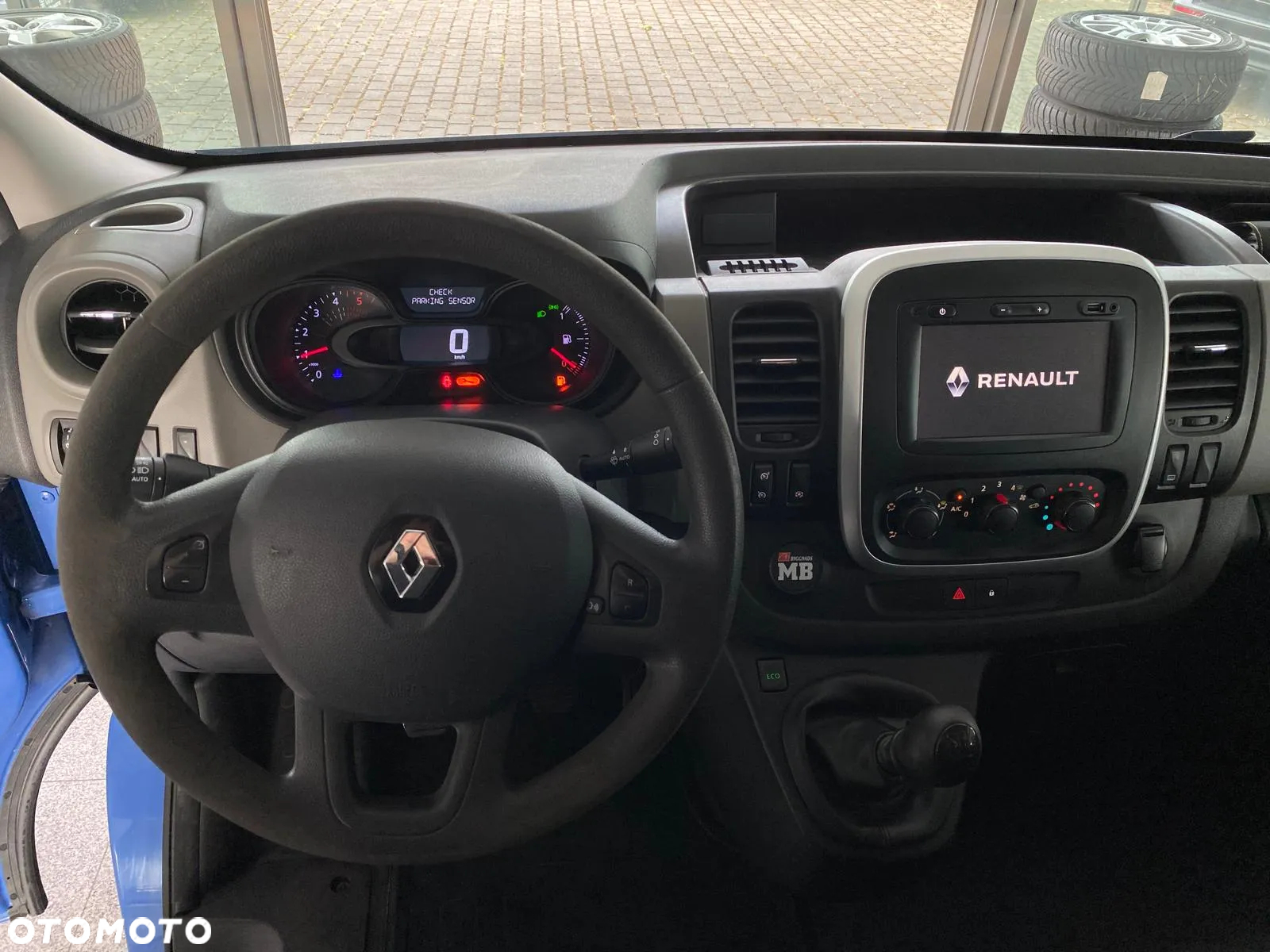 Renault Trafic - 32