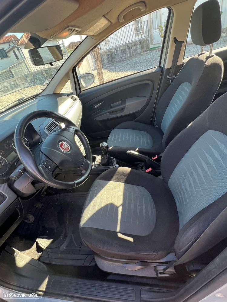 Fiat Grande Punto - 20